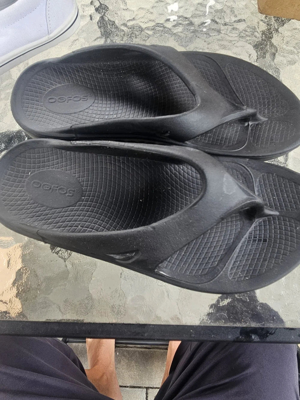 Oofos OOriginal Men’s Recovery Flip Flops - Black